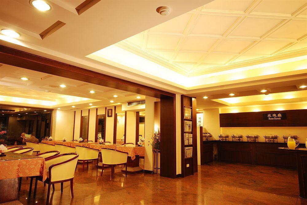 The Enterpriser Hotel Taichung Buitenkant foto