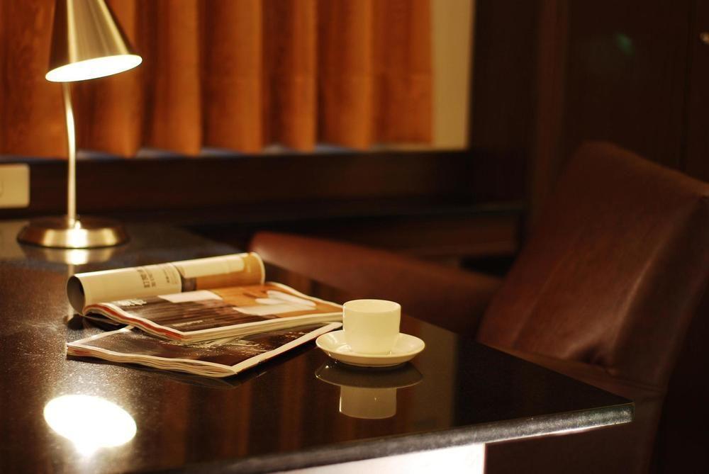 The Enterpriser Hotel Taichung Buitenkant foto