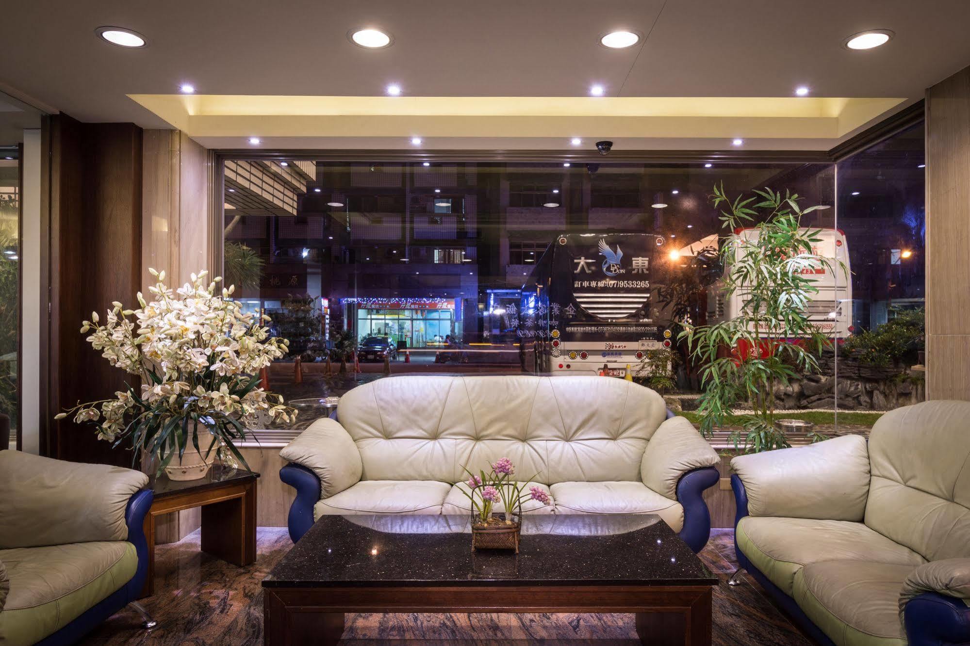 The Enterpriser Hotel Taichung Buitenkant foto