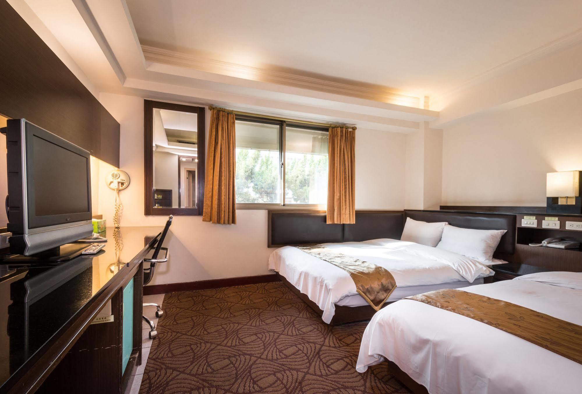 The Enterpriser Hotel Taichung Buitenkant foto