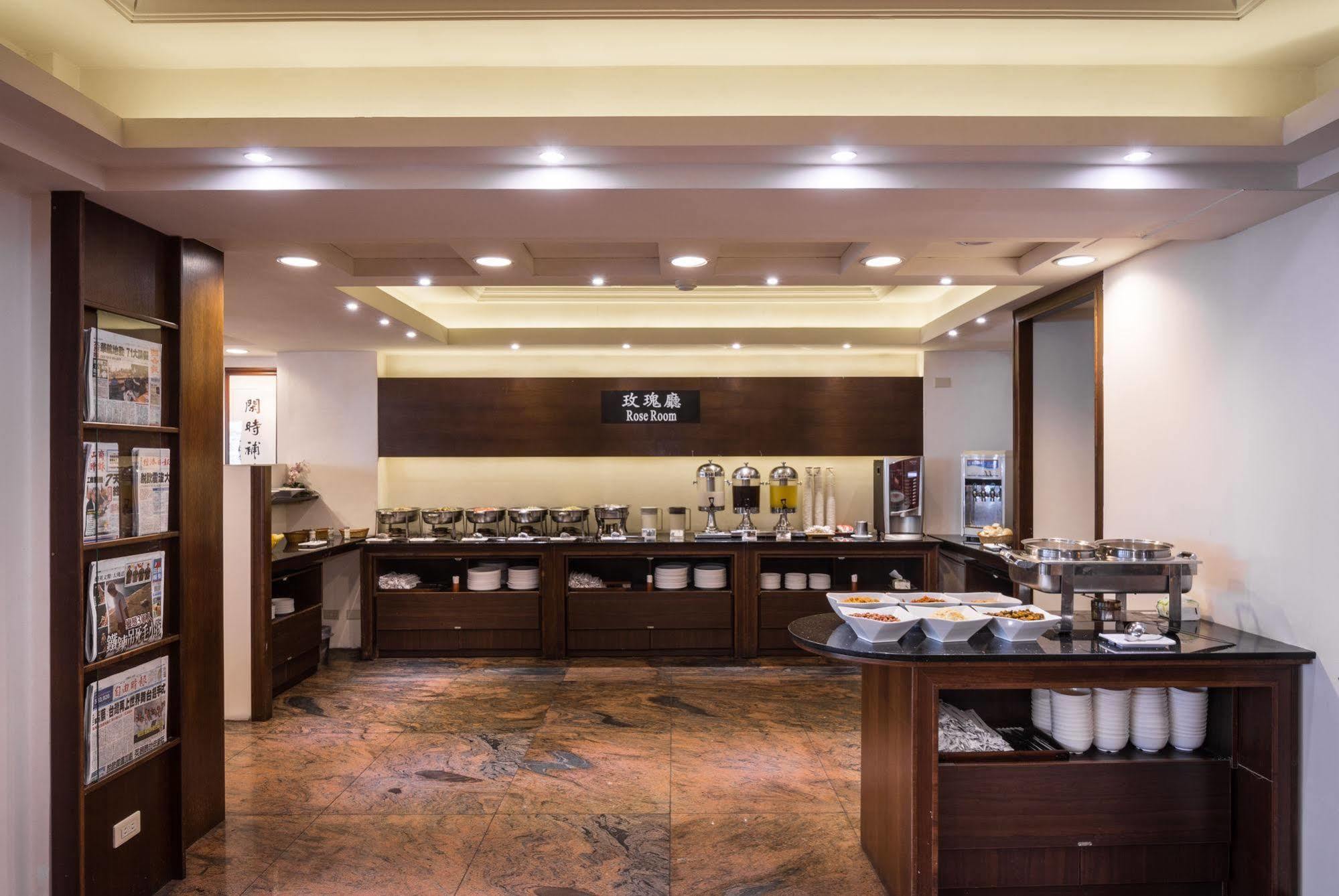 The Enterpriser Hotel Taichung Buitenkant foto
