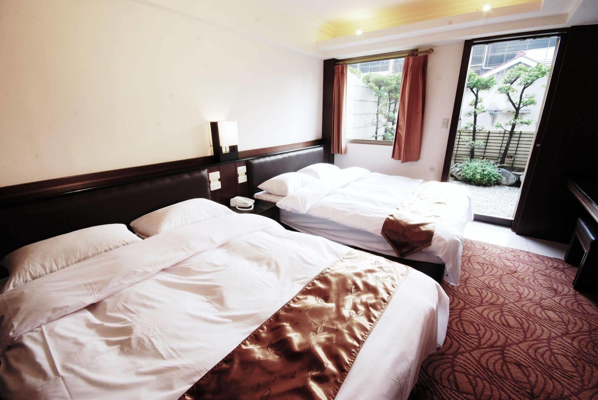 The Enterpriser Hotel Taichung Buitenkant foto